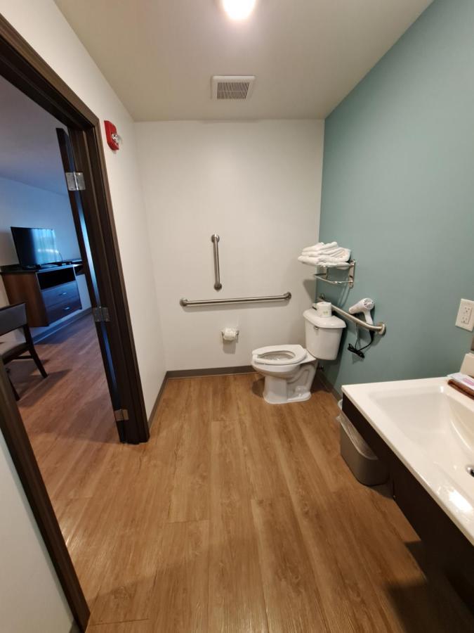 Woodspring Suites Fargo North Near Ndsu Eksteriør bilde