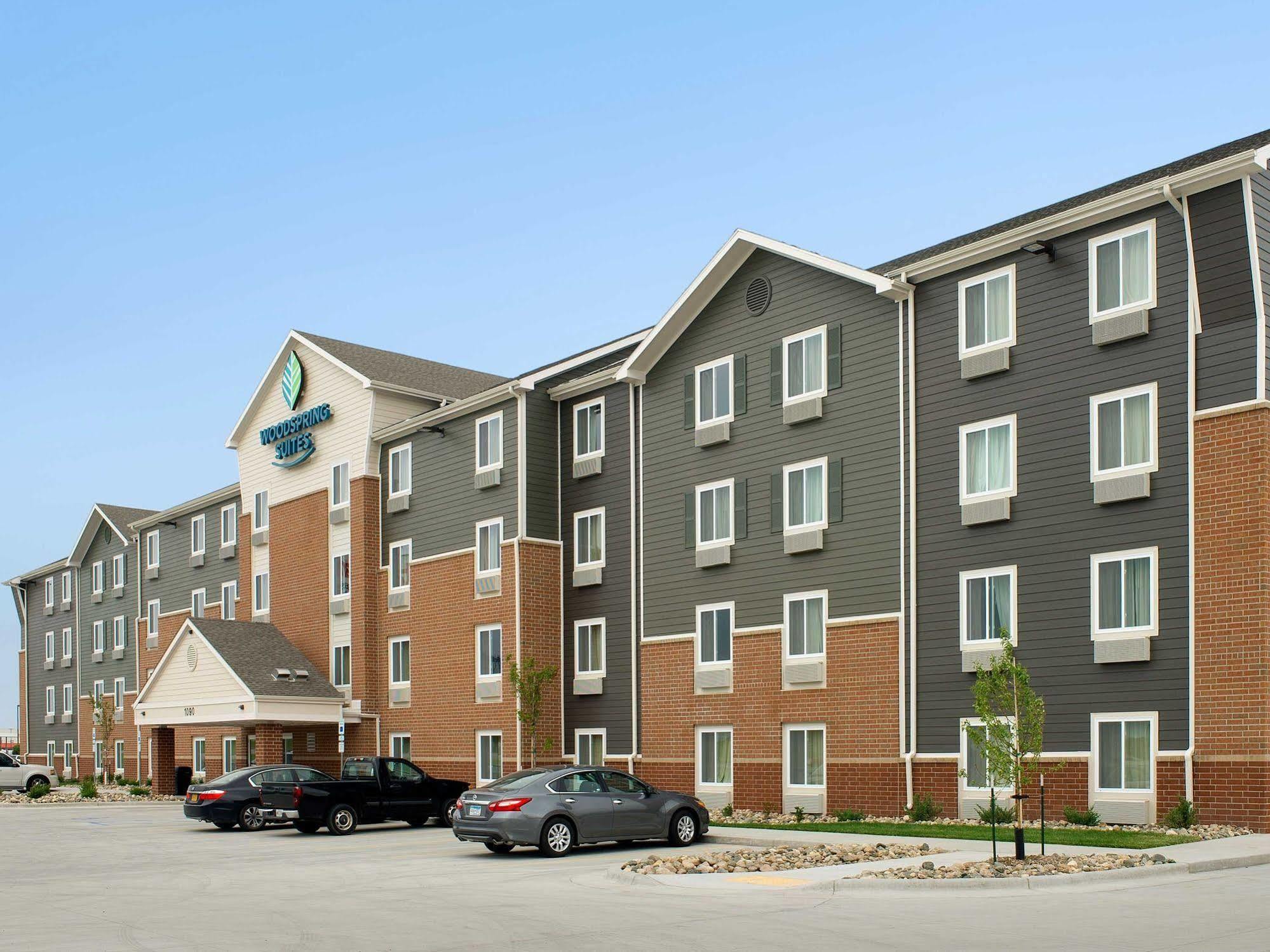 Woodspring Suites Fargo North Near Ndsu Eksteriør bilde